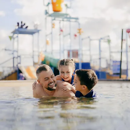 Sea World Resort-2